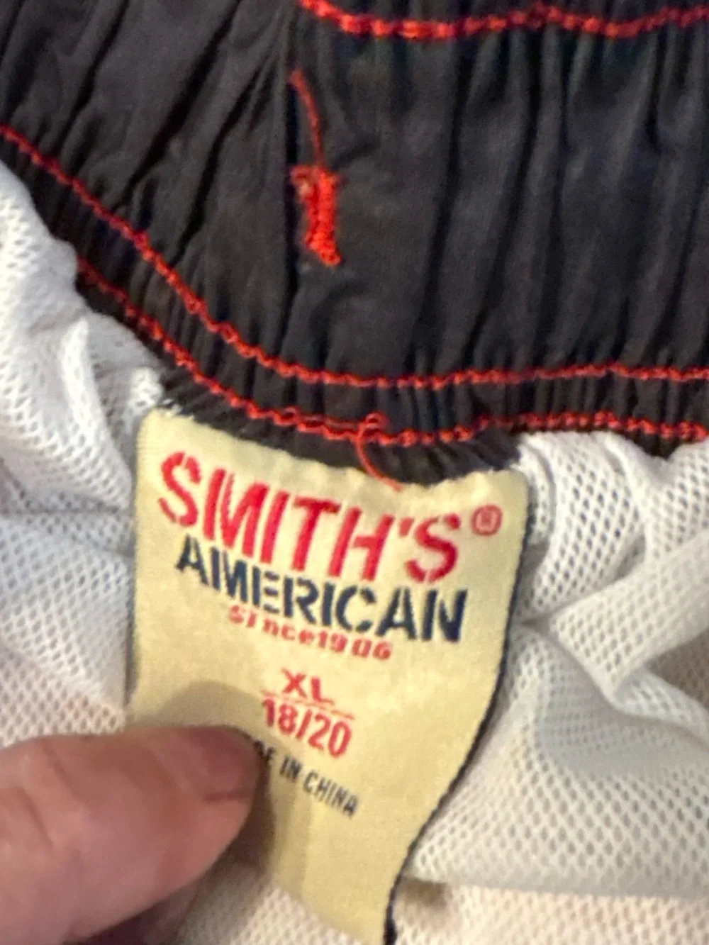 SMITH's American foliage red swim trunks size XL 18/20